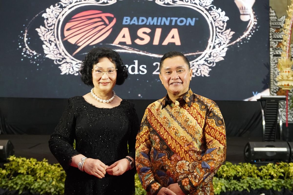 Ketum PBSI Terima Penghargaan Bergengsi dari Badminton Asia di Bali