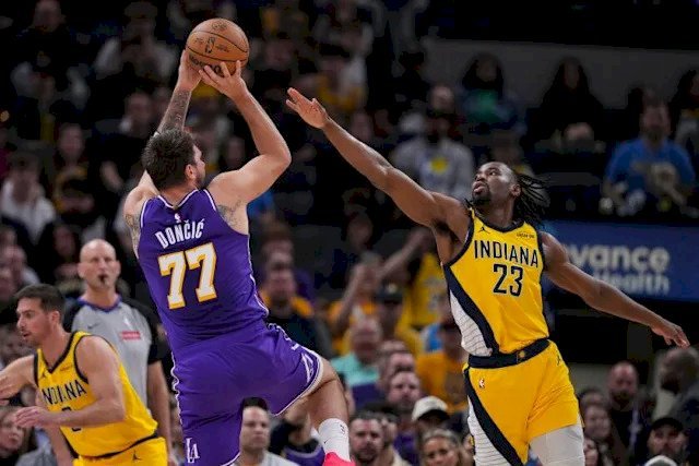 Lakers Tumbangkan Pacers 137-130, Luka Doncic Bersinar dengan 43 Poin